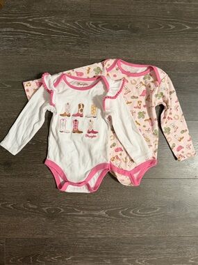 Wrangler Girls' 2 Long-Sleeve One-Piece Bodysuits in White & Light Pink